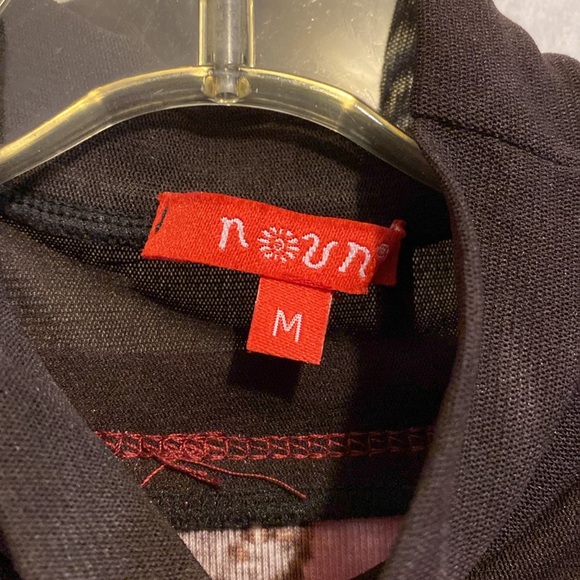 Beautiful top made in Paris - Picture 2 of 3